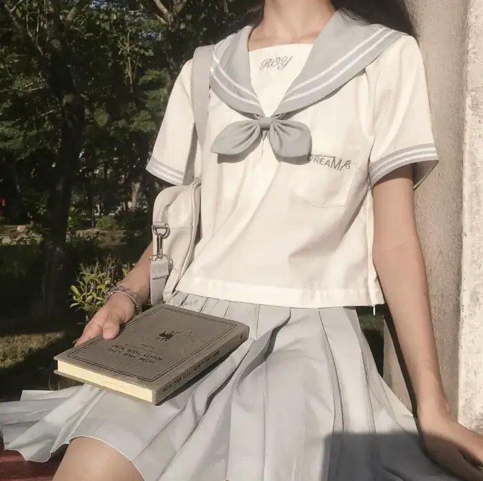 亚瑟和莉莉